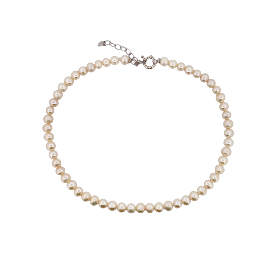 SILVER NECKLACE WITH FRESHWATER PEARLS