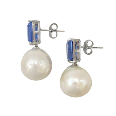Silver earrings with baroque pearl