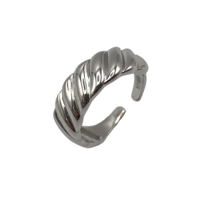 Silver S-shaped ring plain