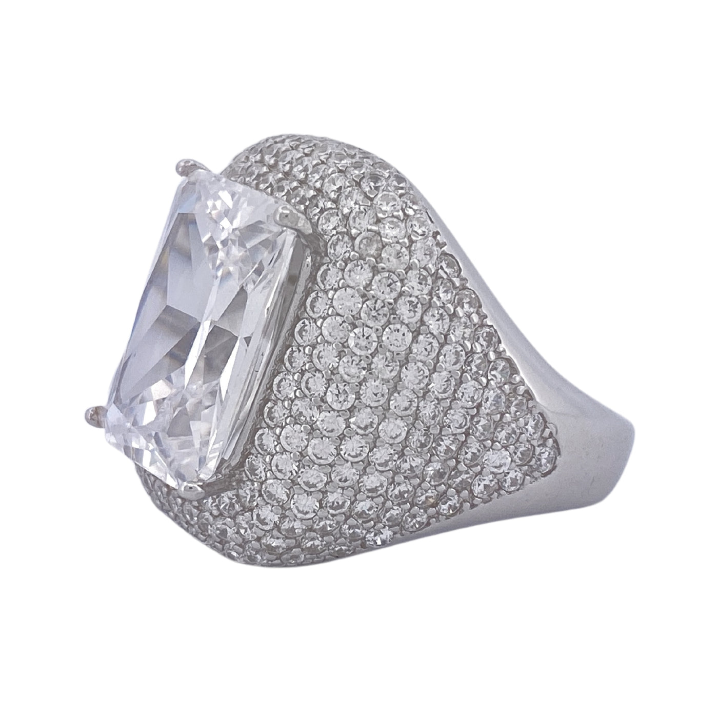 Silver chevalier ring with zirconia rectangle stone